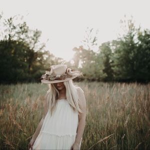 Meet your Posher, Alona